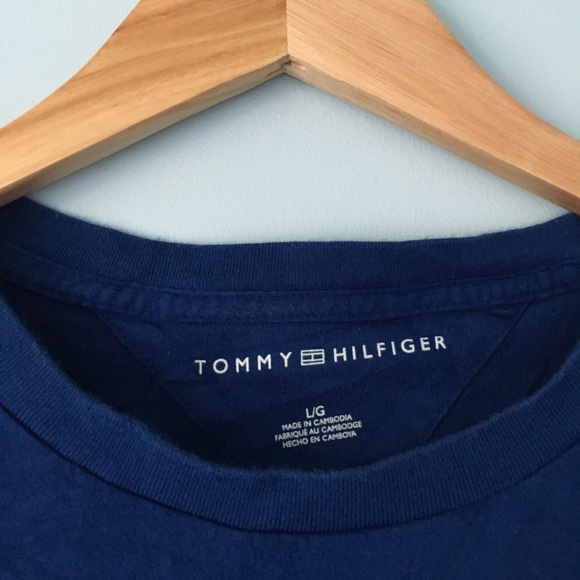 Tommy Hilfiger crop top - Picture 2 of 3